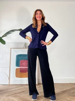 Camisa de Viscosa Marino – Elegancia y Confort