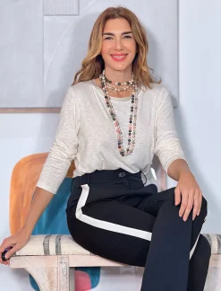 Camiseta de viscosa cuello caja beige
