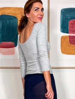 CAMISETA SOY ESTILO GRIS