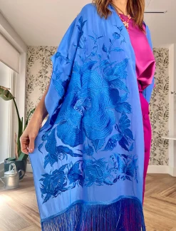 CHAL BORDADO MARAVILLOSO AZUL ROYAL