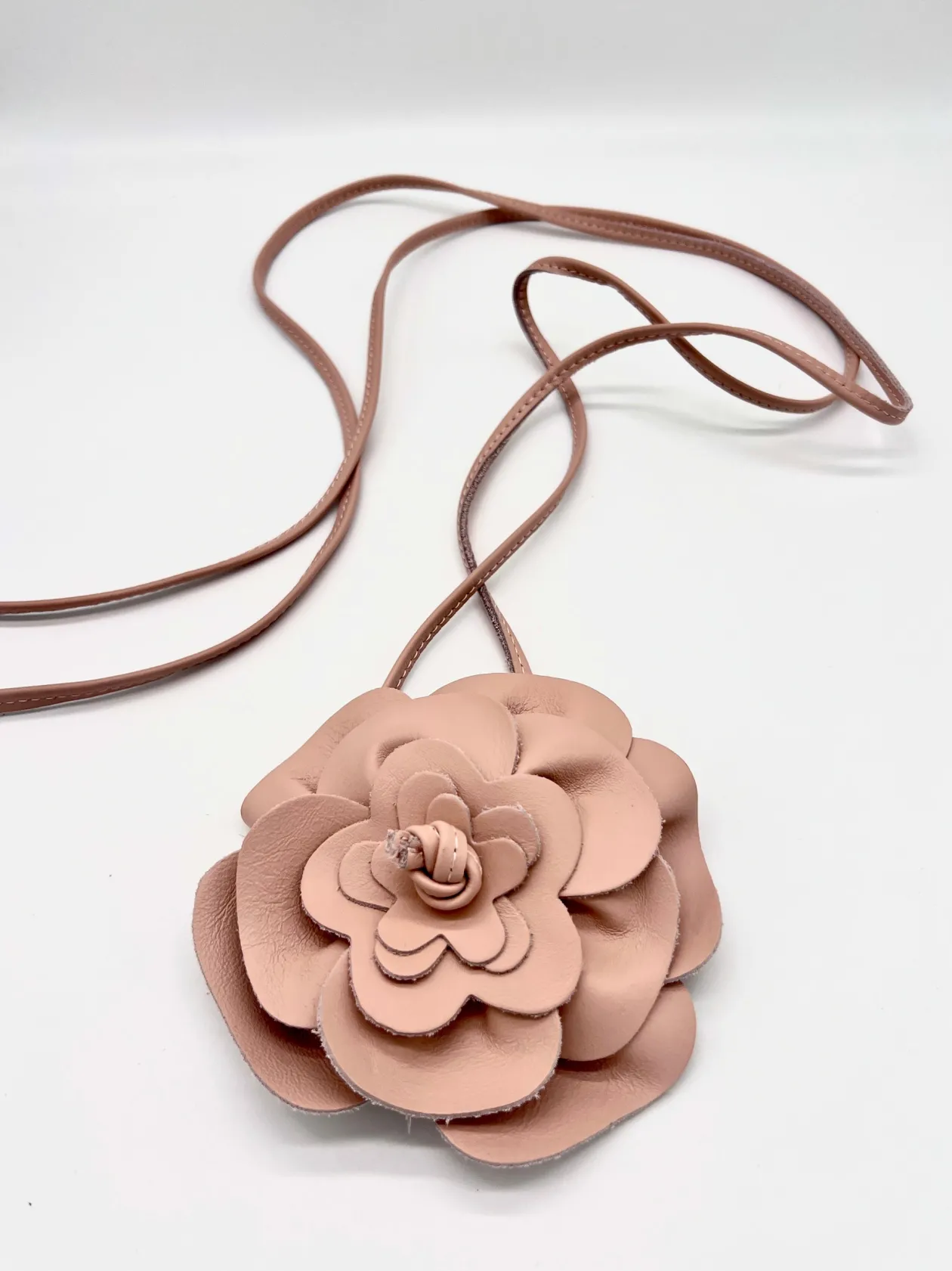 Cinturón Flor ideal piel lisa maquillaje