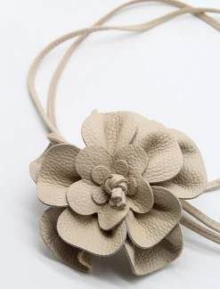 CINTURON FLOR IDEAL BEIG