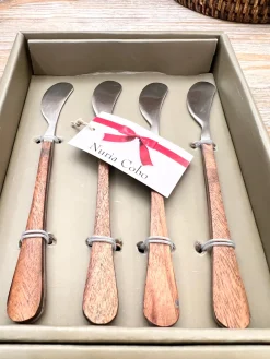CUCHILLOS MANTEQUILLA MADERA (Set de 4)