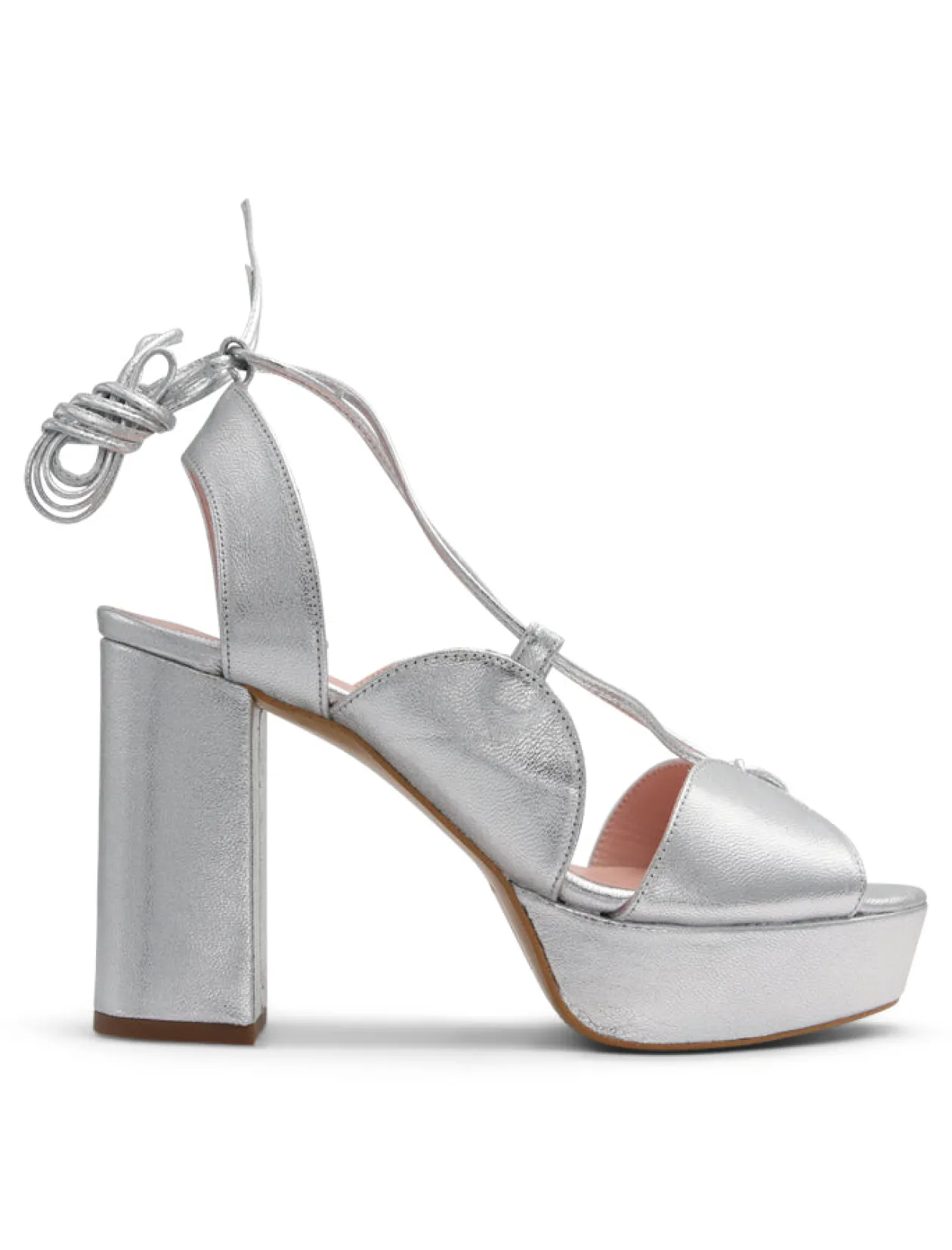 Sandalia superestilosa plata de cuerdas y plataforma